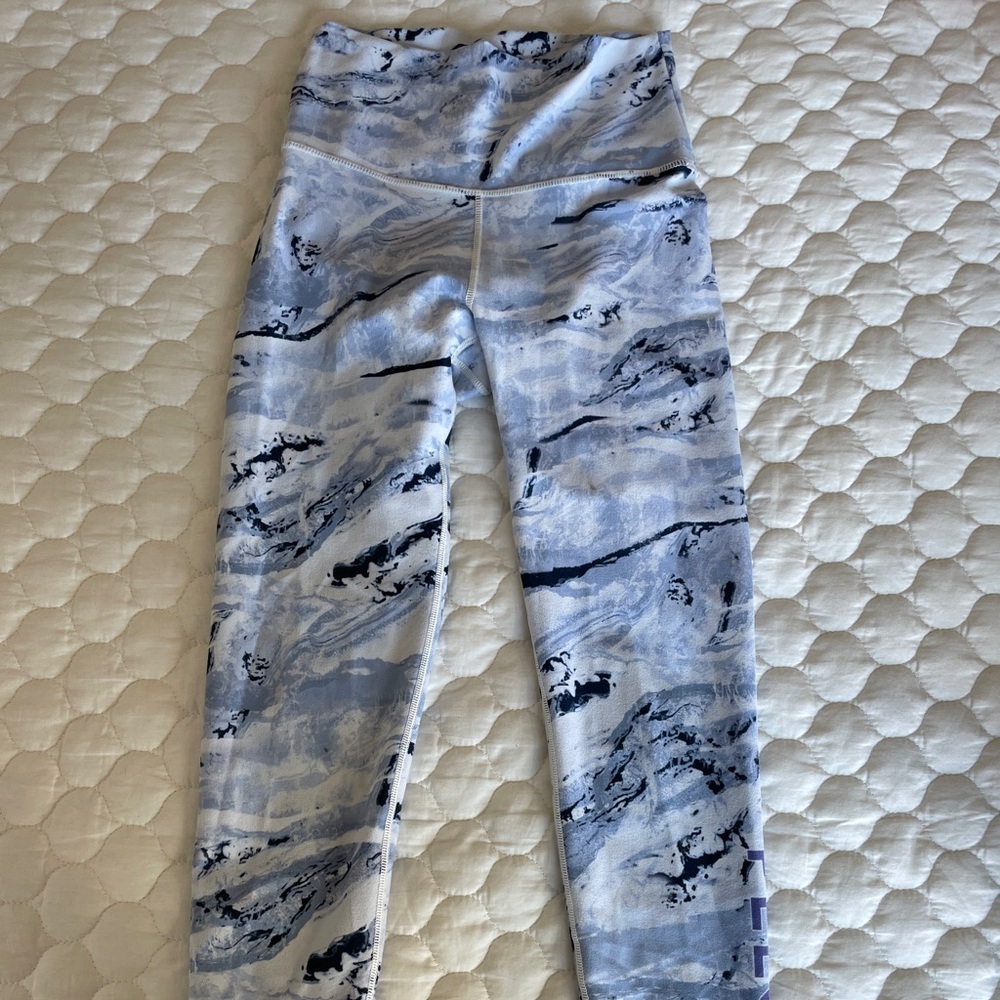 W/TH // peloton leggings